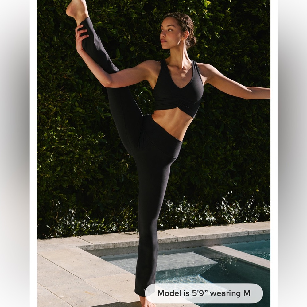 ALO YOGA Airbrush High Waist Bootcut Legging NWT